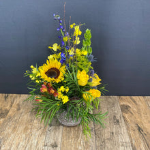 Load image into Gallery viewer, Flower Club 75 - The Blooming Idea